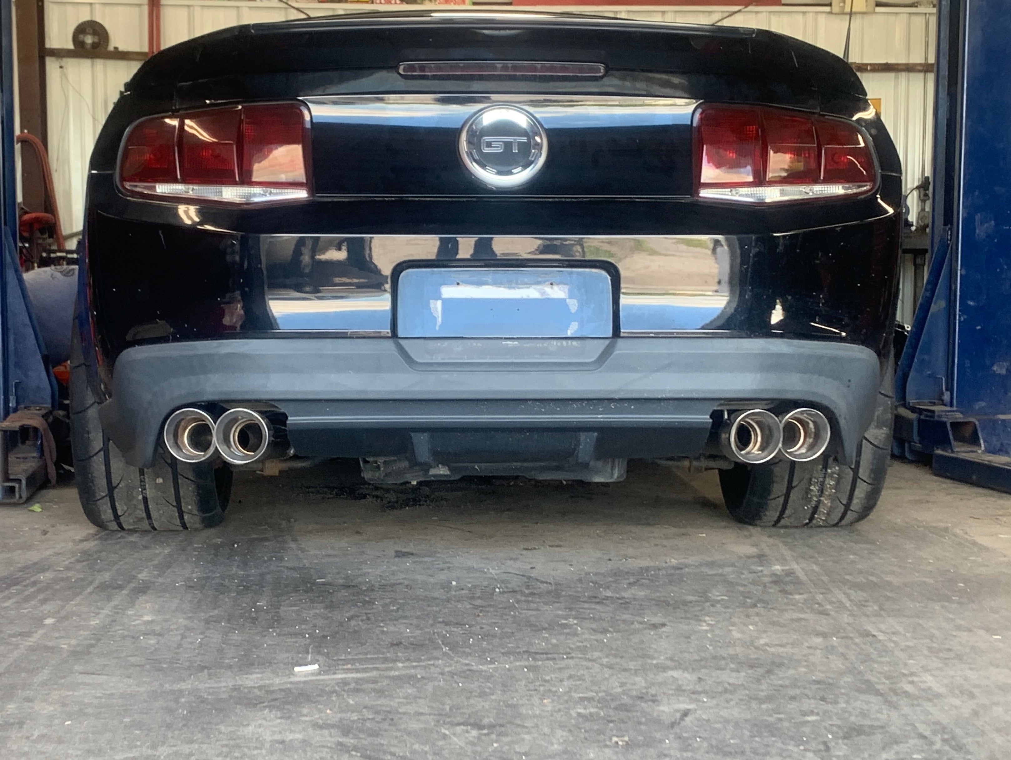 Magnaflow Mustang Competition Series Quad Tip Axle-Back Exhaust