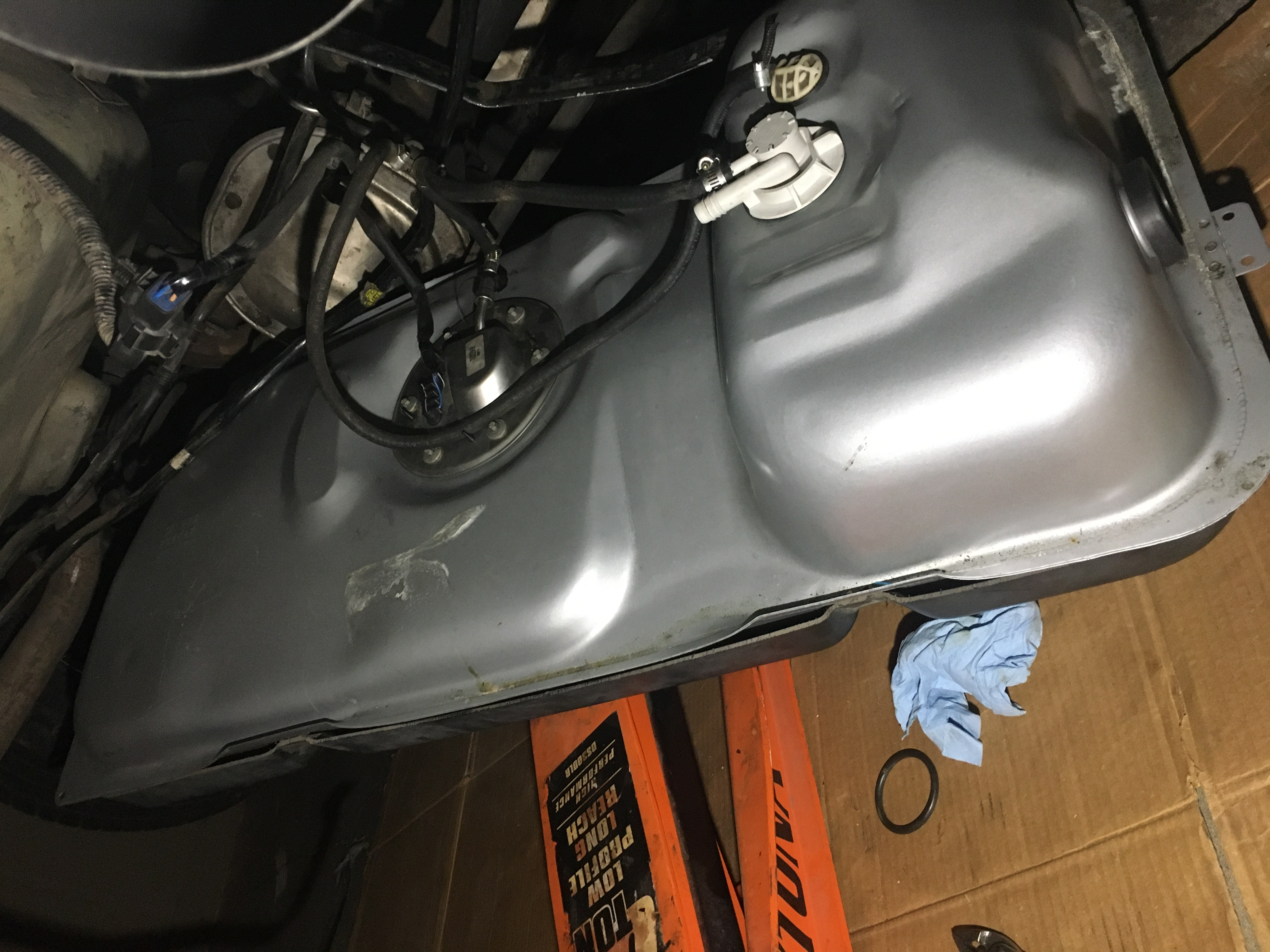 OPR Mustang Replacement Fuel Tank 87042 (01-04 Mustang, Excluding