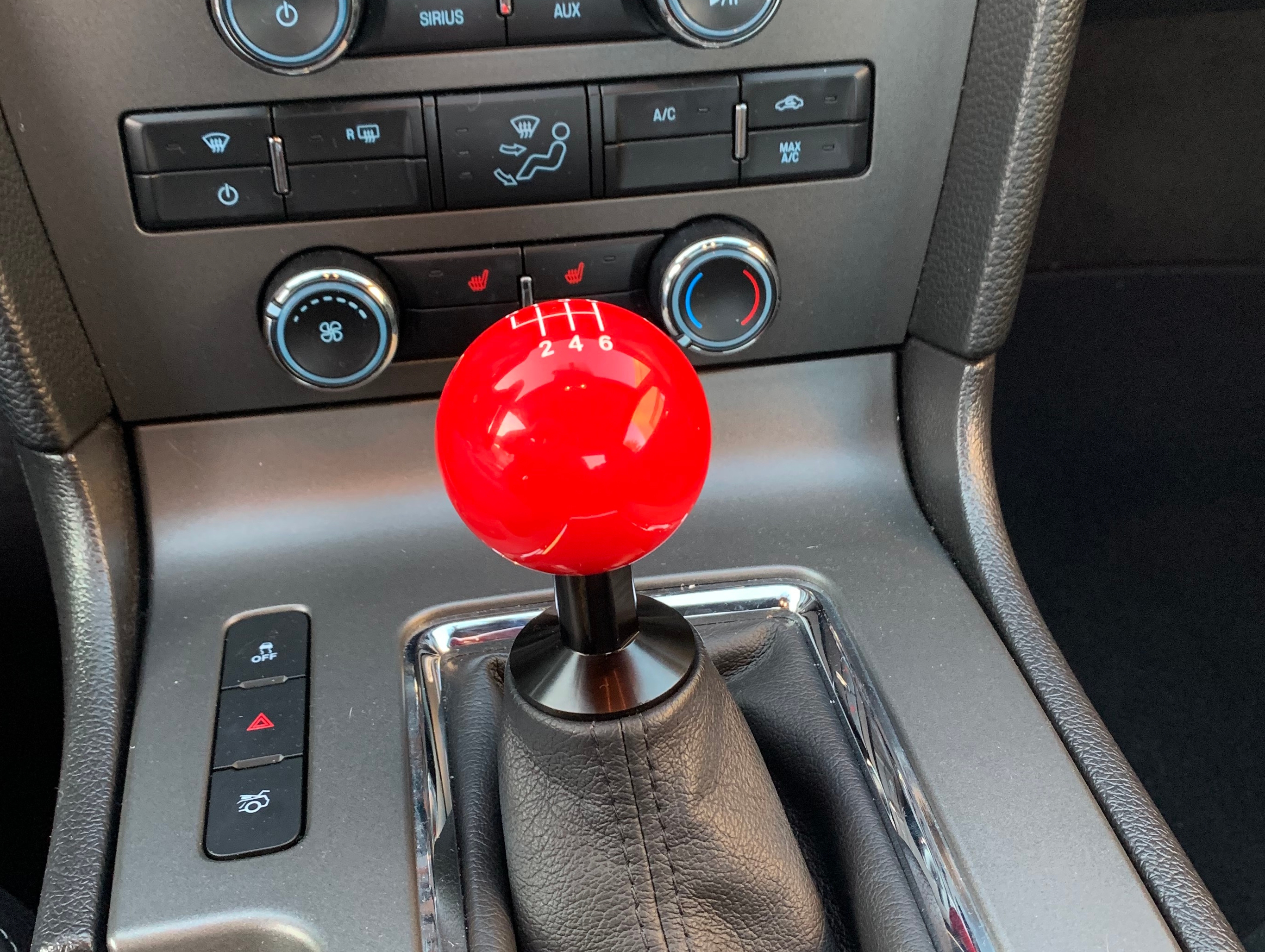 SpeedForm Mustang Modern Billet Retro Style 6-Speed Shift Knob