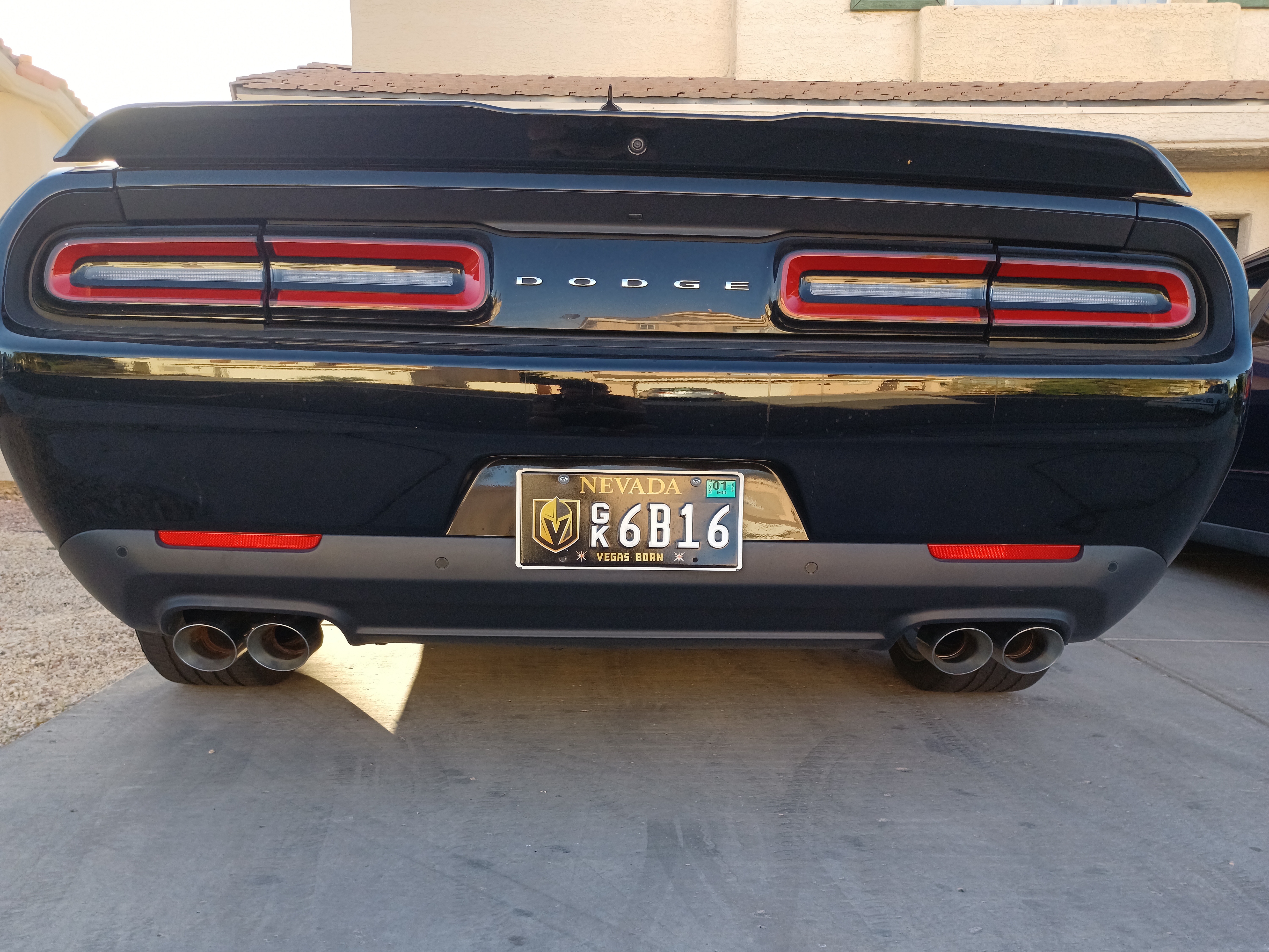 Flowmaster Challenger Outlaw Cat-Back Exhaust 817717 (15-16 5.7L