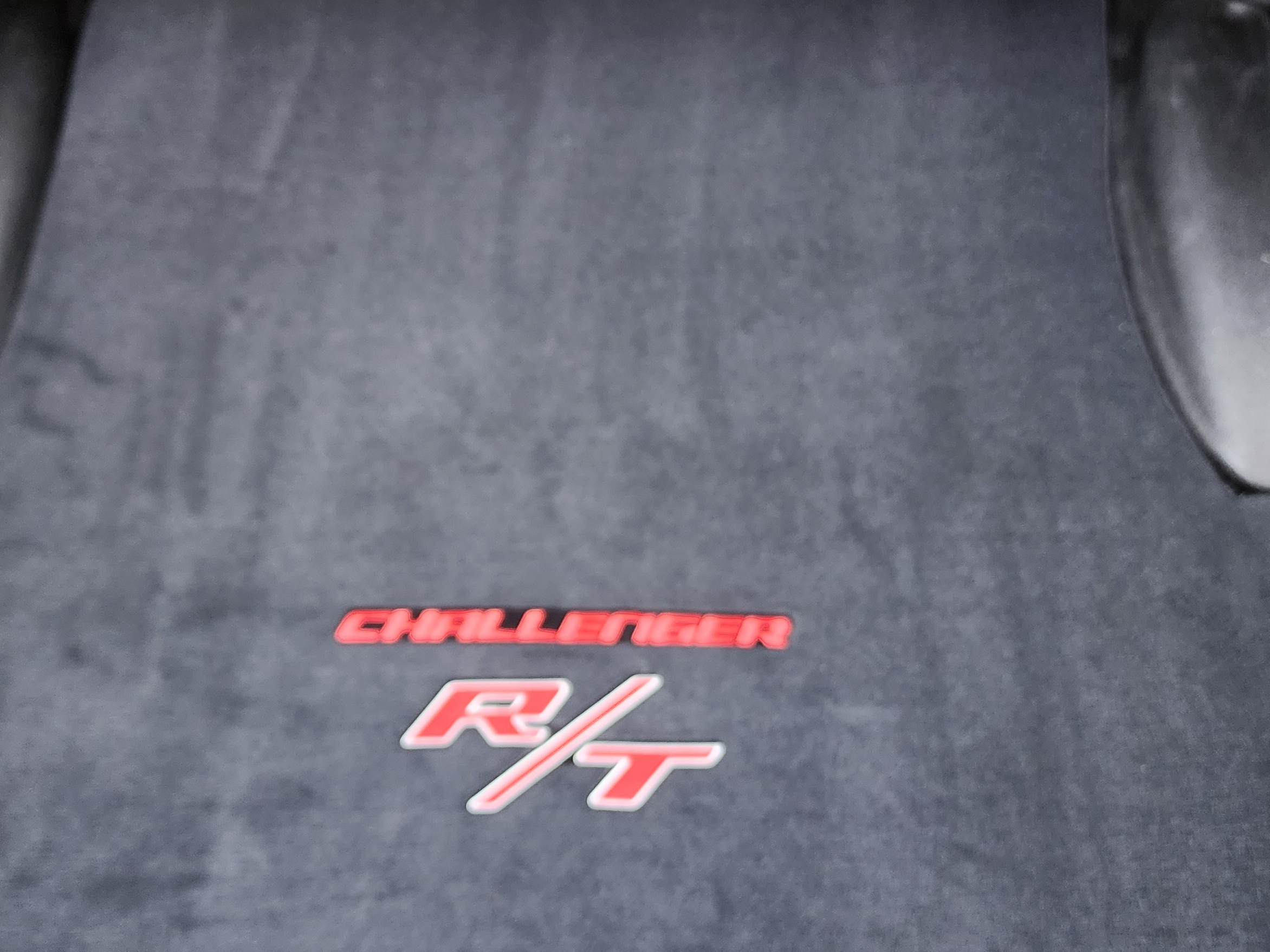 Lloyd Challenger Trunk Mat with Challenger and Red RT Logo; Black