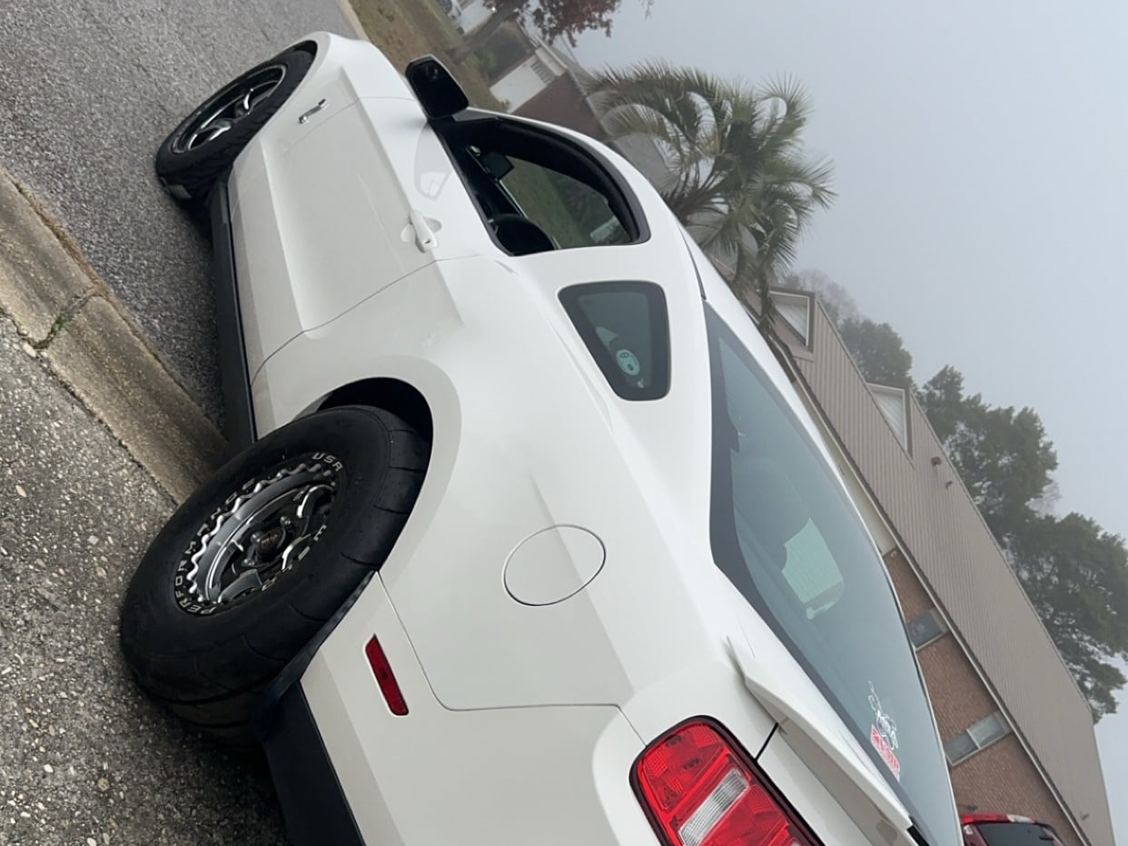 WELD Performance Mustang Ventura Beadlock Gloss Black Milled Wheel