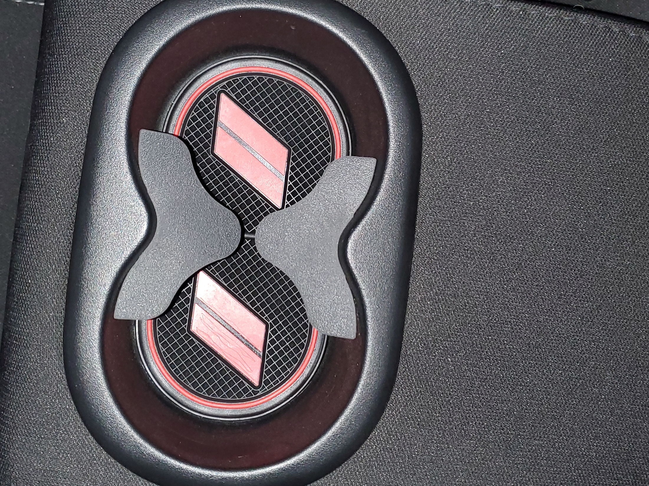 SpeedForm Challenger Non-Slip Cup Holder Inserts CH7632 (15-23