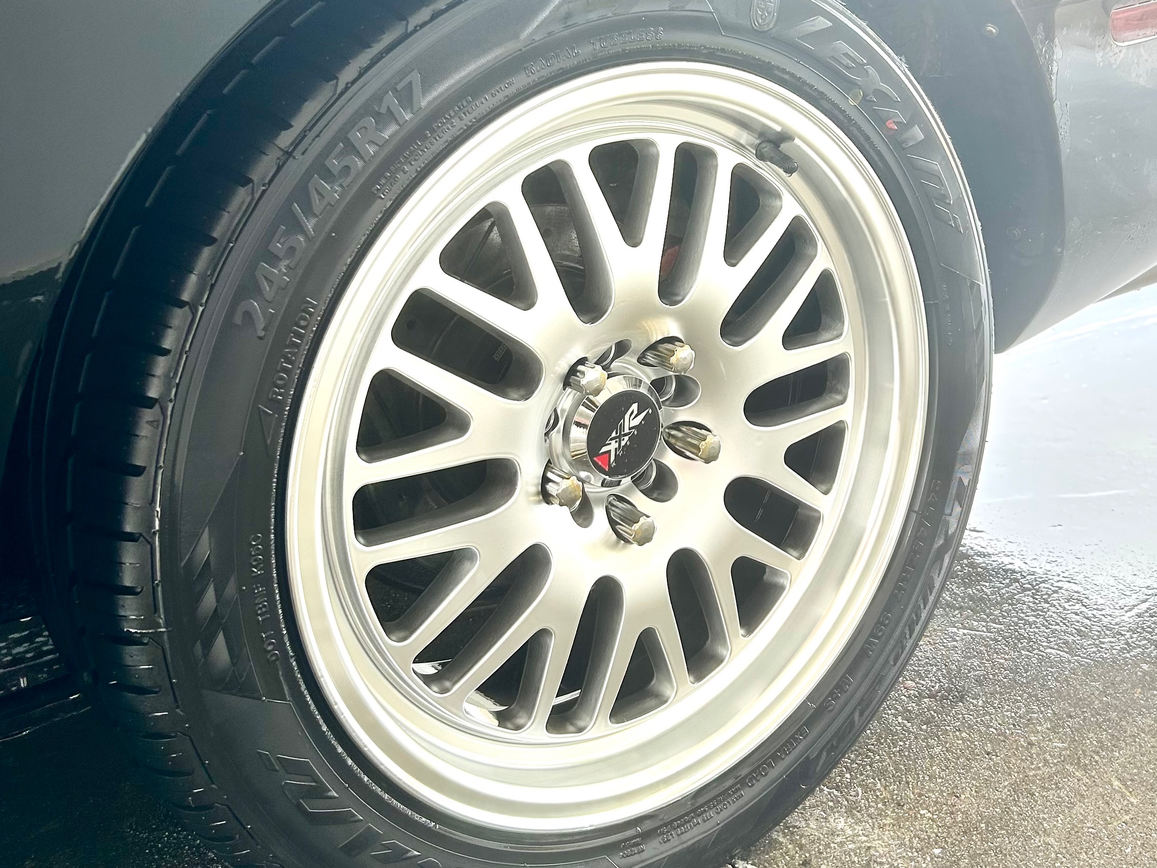 Y氏　② Mustang 531 Hyper Silver with Machined Lip Wheel; 17x8; 35mm