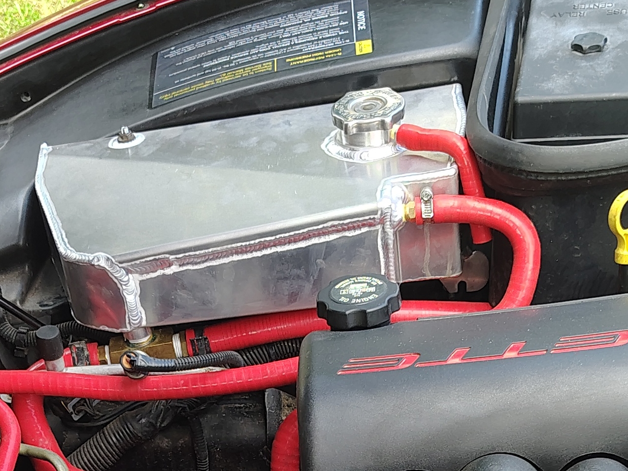 Corvette Coolant Recovery Overflow Tank (97-04 Corvette C5) - Free