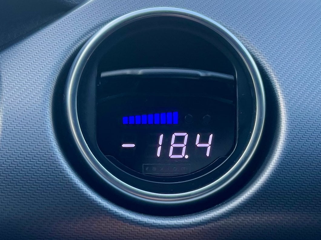 Raxiom Vent Integrated Boost Gauge without Vent Housing (1523 Mustang