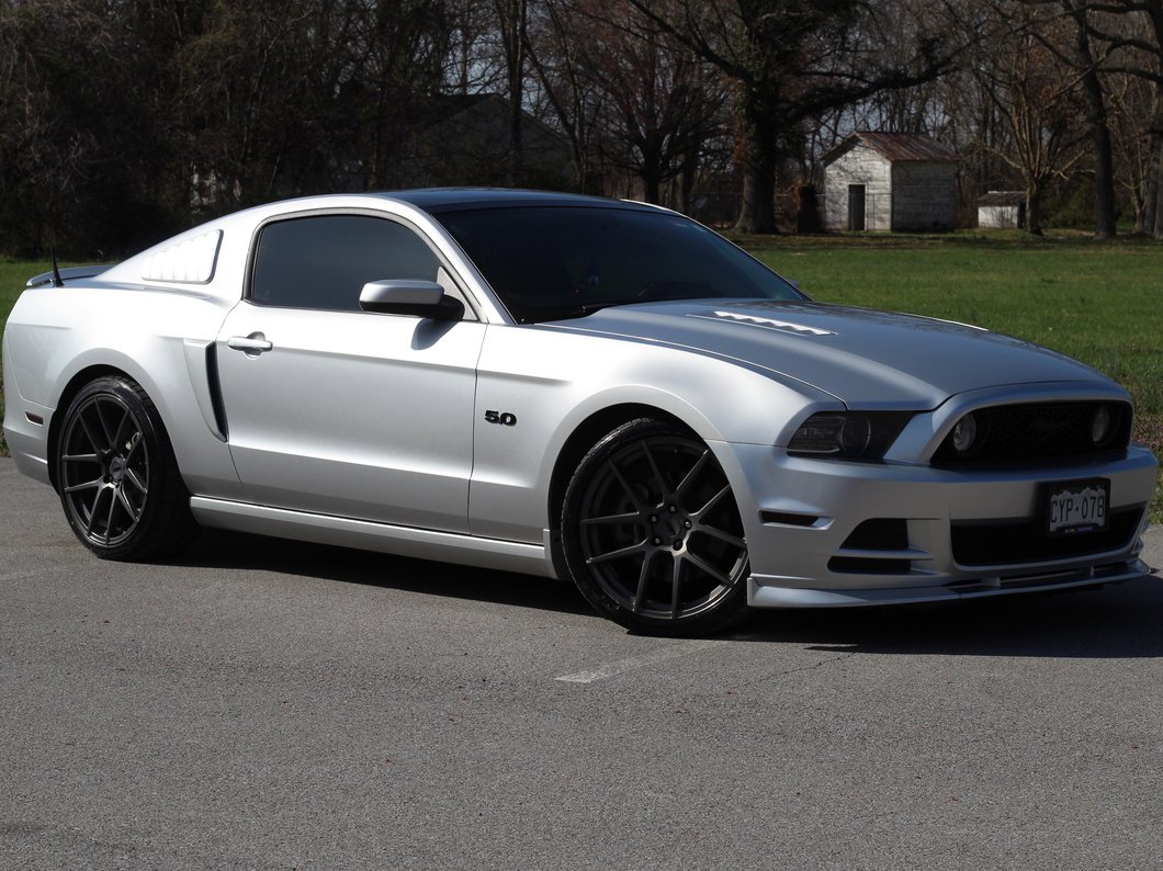 mshwang MMD Zeven Charcoal Wheel; 20x8.5 (05-09 Mustang) | MMD