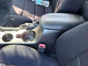 Center Console Armrest Cover Armrest Box Pad for Ford Mustang 2005 2006 2007 200